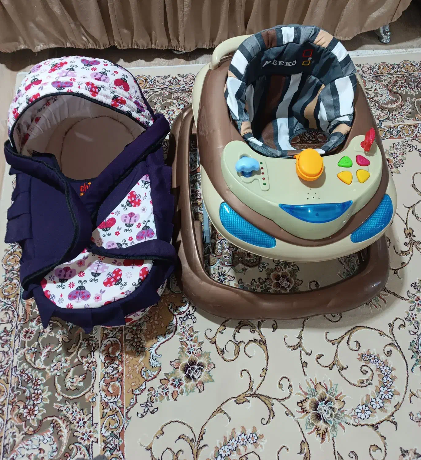 رورولک وکریر|اسباب و اثاث بچه|مرند, |دیوار