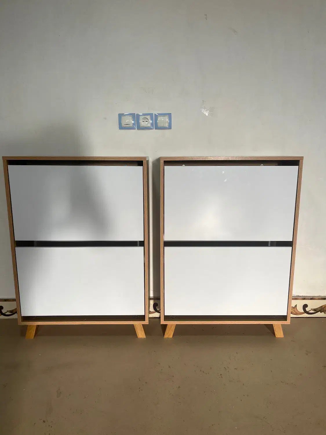 جاکفشی|جاکفشی، کمد، دراور|اردبیل, |دیوار