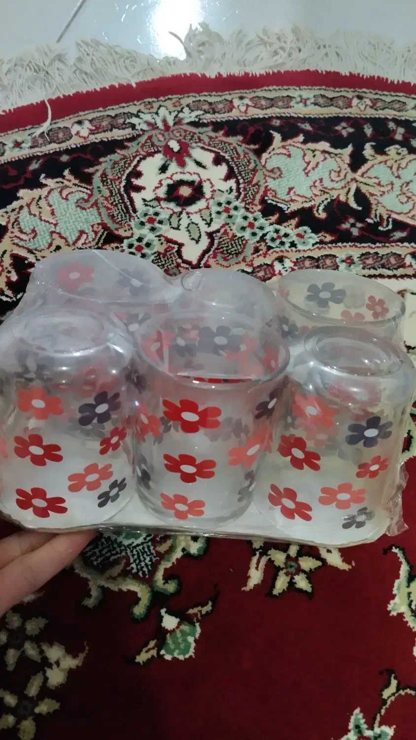 نو آکبند|ظروف سرو و پذیرایی|سلماس, |دیوار