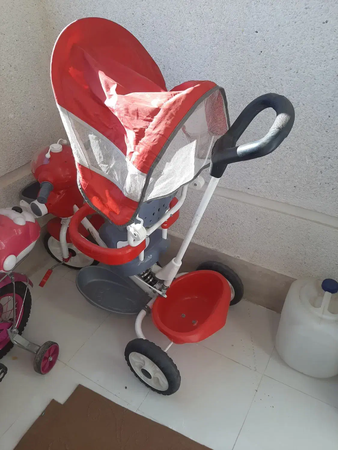 سه چرخه کودک|دوچرخه، اسکیت، اسکوتر|اقبالیه, |دیوار