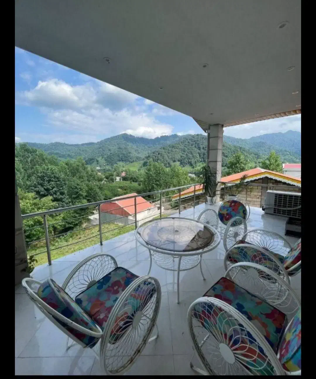 ویلای استخر دار وجنگلی طوفان در قلعه رودخان|اجارهٔ کوتاهمدت ویلا و باغ|فومن, |دیوار