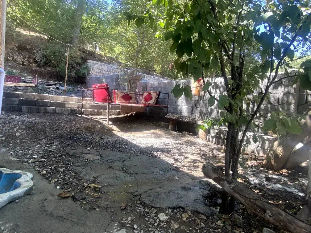 خانه باغ کنار رودخانه در روستای گردشگری نسمه|اجارهٔ کوتاه‌مدت ویلا و باغ|پاوه, |دیوار