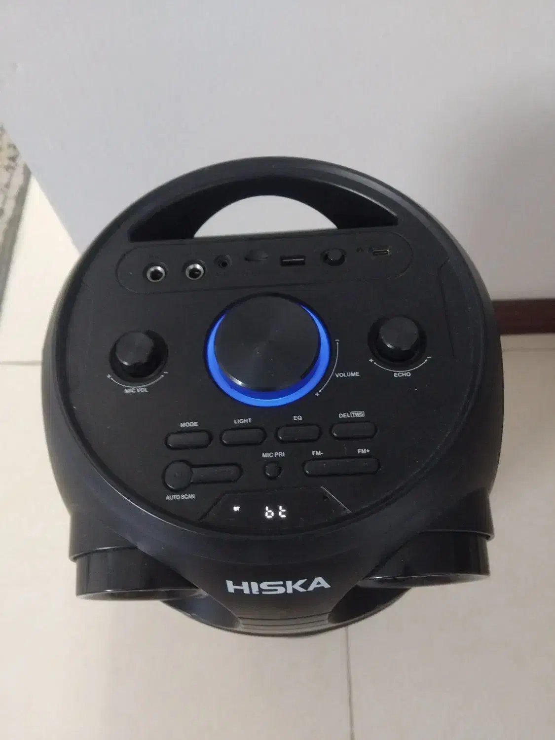 اسپیکر با برند هیسکا درحد نو|صوتی و تصویری|خمینیشهر, |دیوار