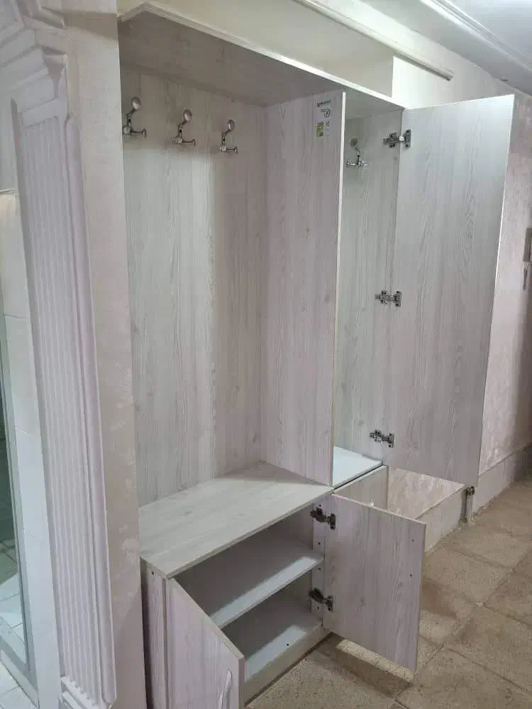 وسایل منزل نو و در حدنو کمد لباس،موکت،درآور،قابلمه|جاکفشی، کمد، دراور|بجنورد, |دیوار