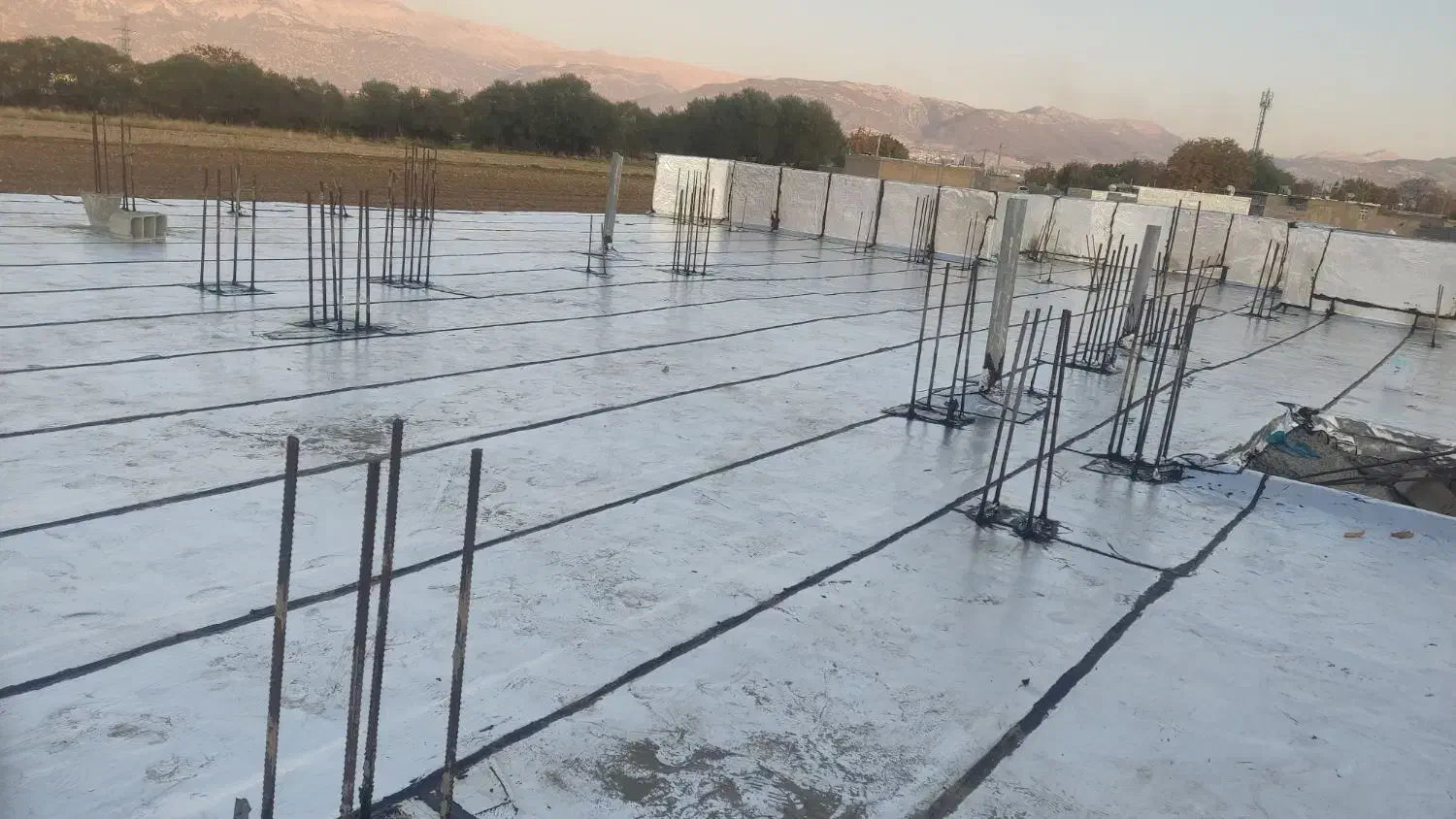 نصب ایزوگام سقف دیوار|خدمات پیشه و مهارت|بندر گناوه, |دیوار