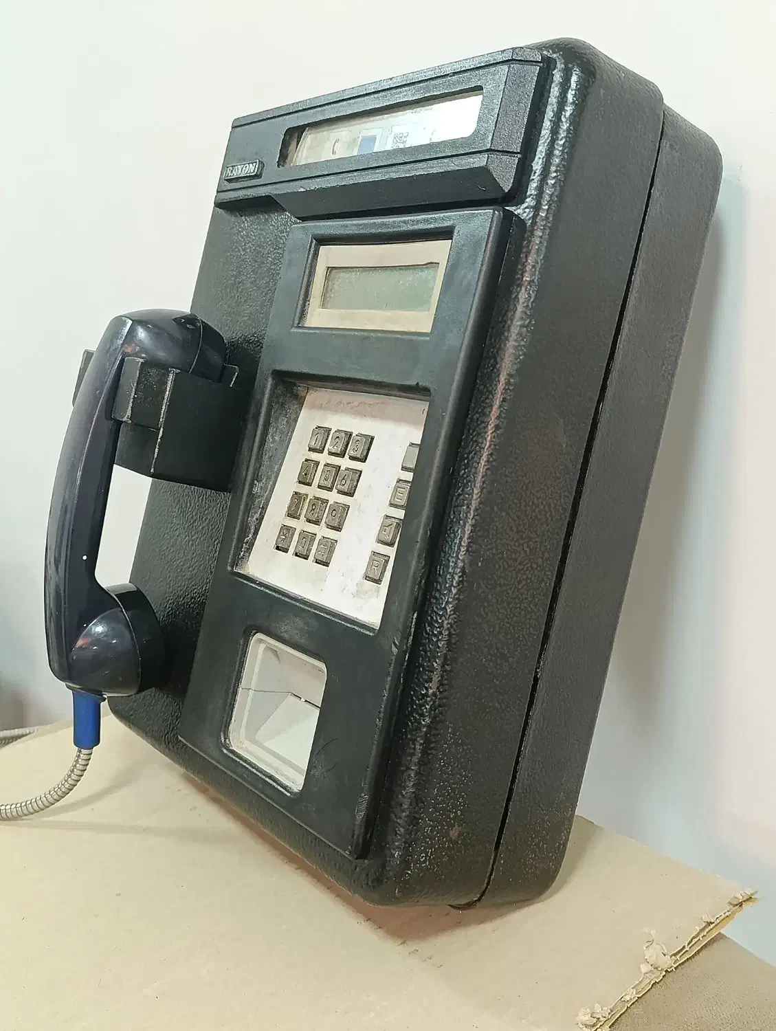 تلفن های عمومی نوستالژیک.بینظیر.|کلکسیون اشیاء عتیقه|تهران, آرژانتین|دیوار