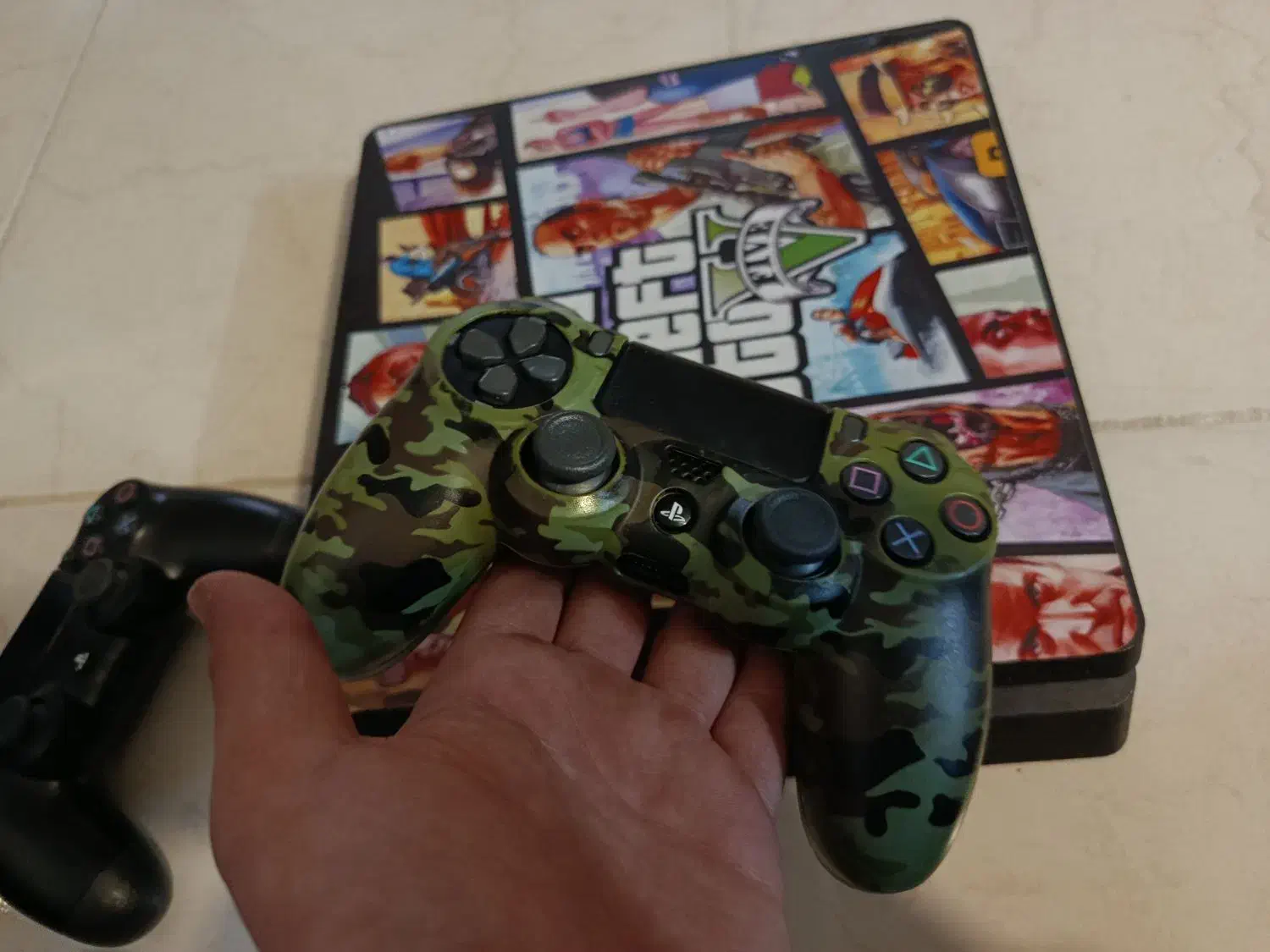 ps4 یک ترا|کنسول، بازی ویدئویی و آنلاین|رباط‌کریم, رباط‌کریم|دیوار