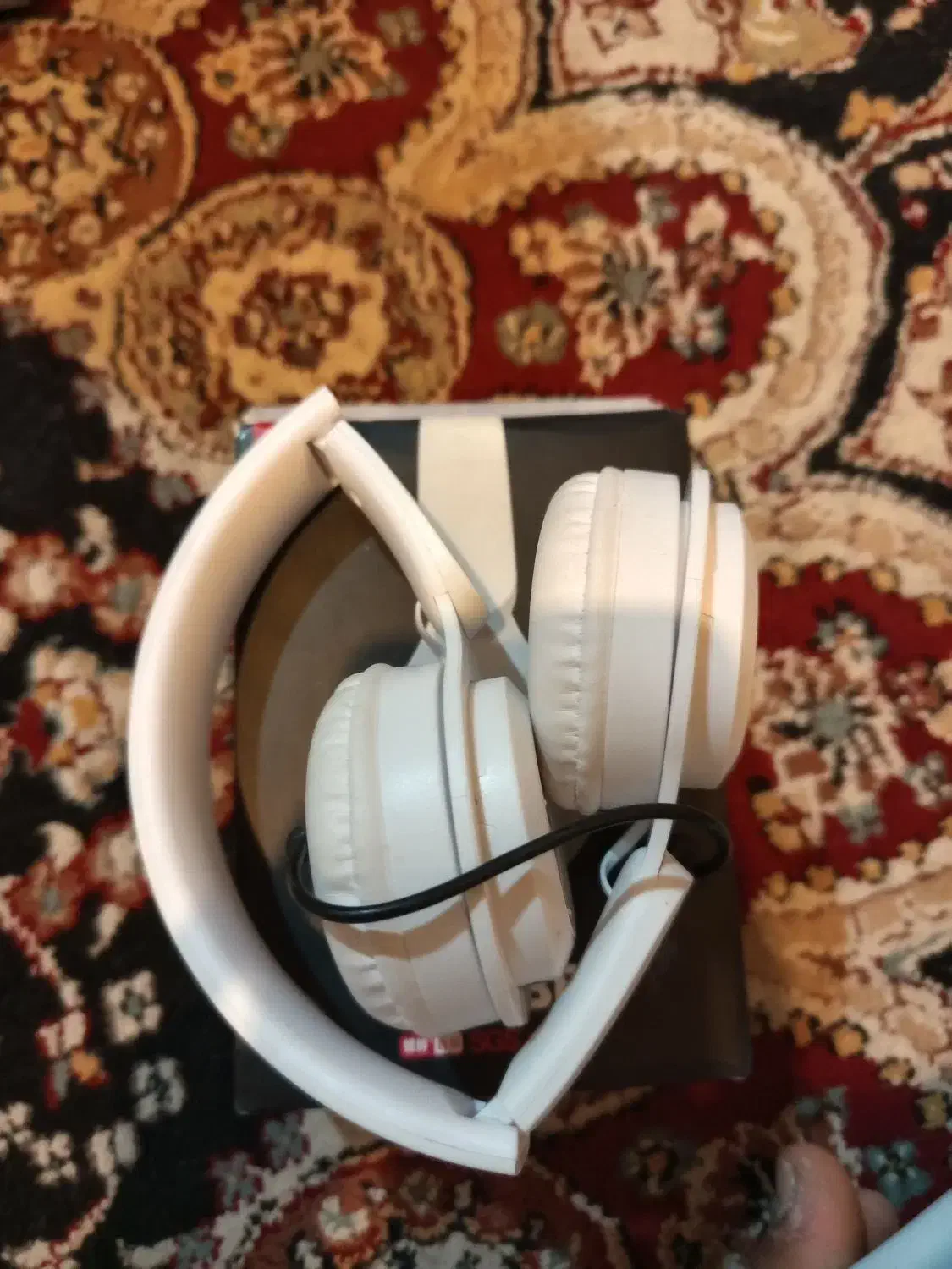 یدونه هدفون یدونه هم امپتری چراغ دار|لوازم جانبی موبایل و تبلت|زاهدان, |دیوار