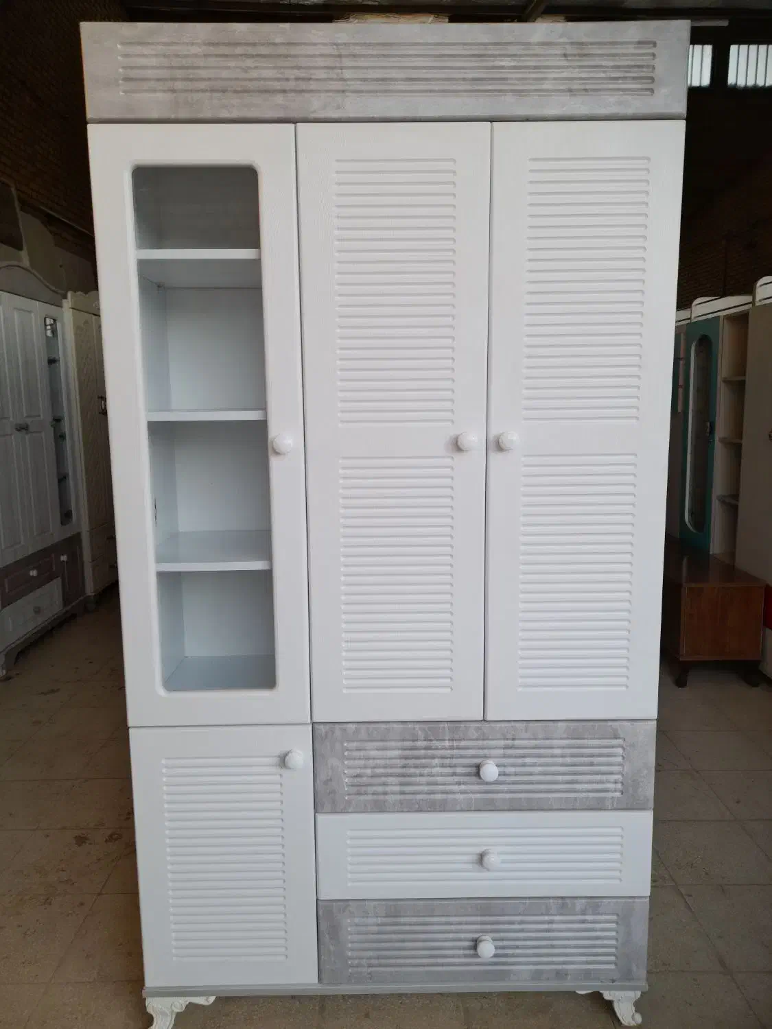 کمد نوزاد و تخت|تخت و صندلی بچه|سبزوار, مدرس|دیوار