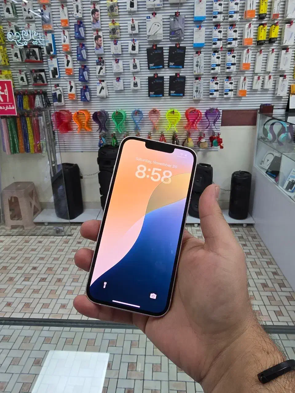 آیفون ۱۳ نرمال|موبایل|اندیشه, اندیشه فاز ۴|دیوار