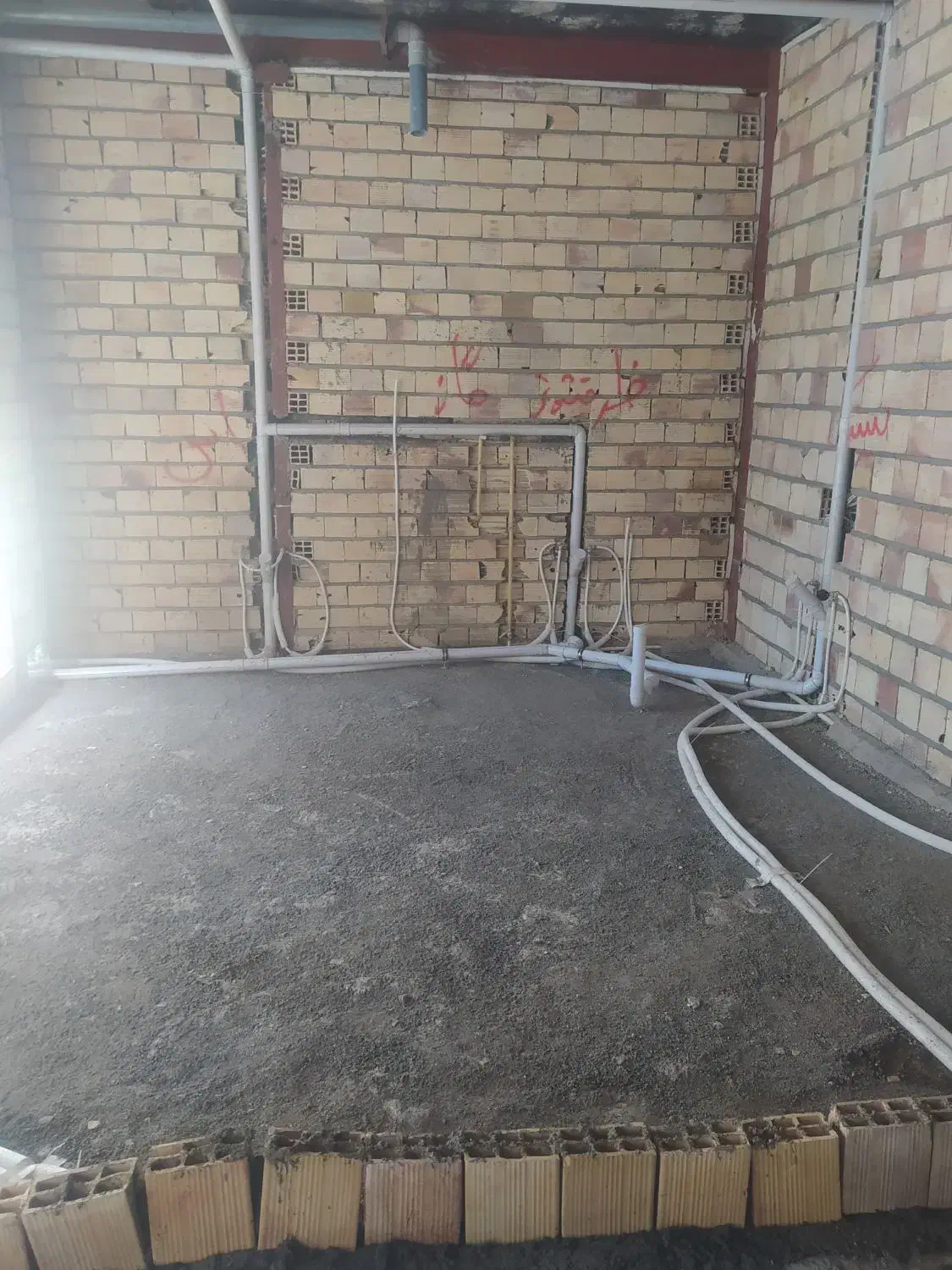 نیازمند کارگر لوله کشی|استخدام صنعتی، فنی، مهندسی|بیرجند, |دیوار