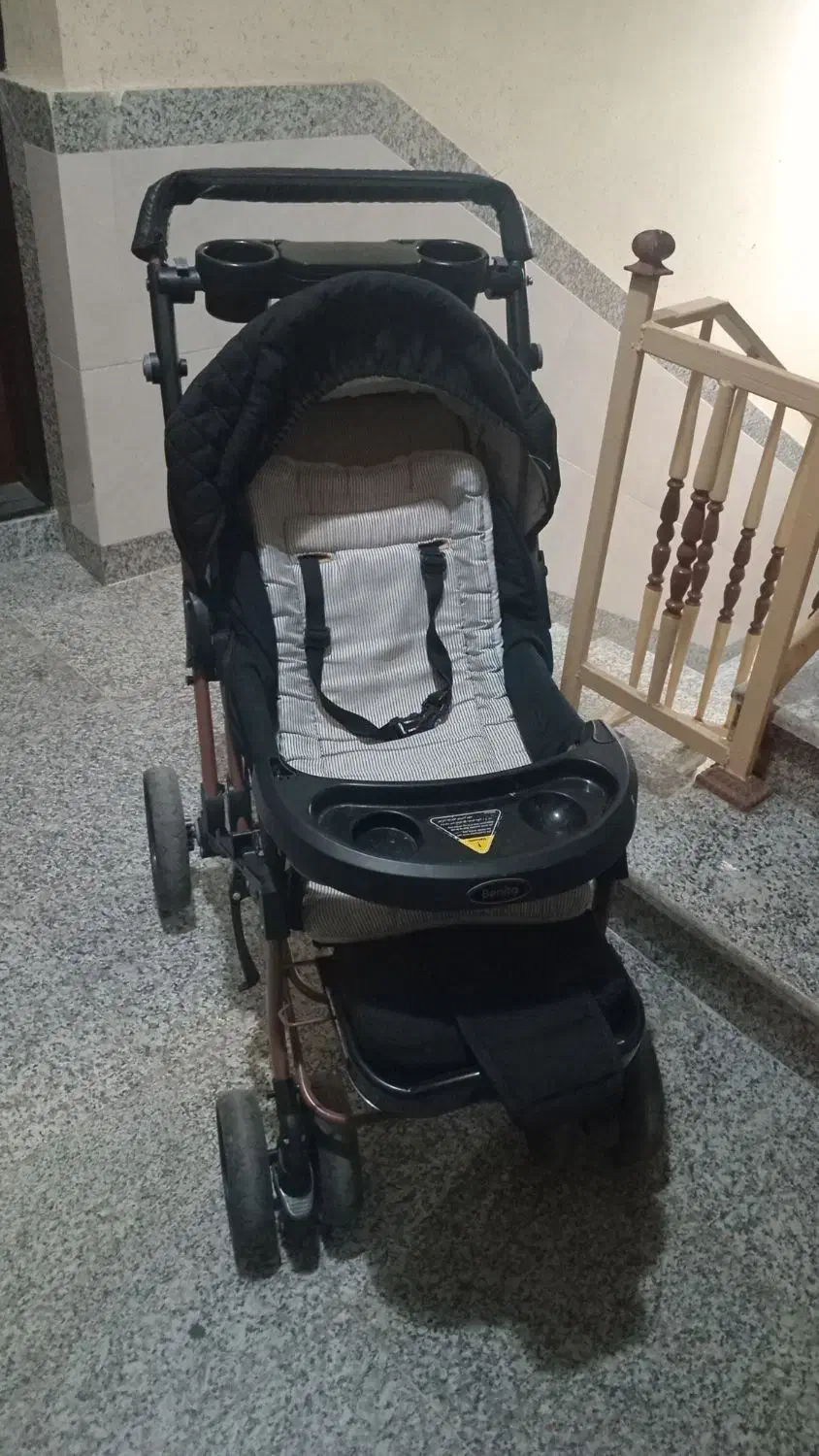 کالسکه  کم کارکرد|اسباب‌‌بازی|پره‌سر, |دیوار