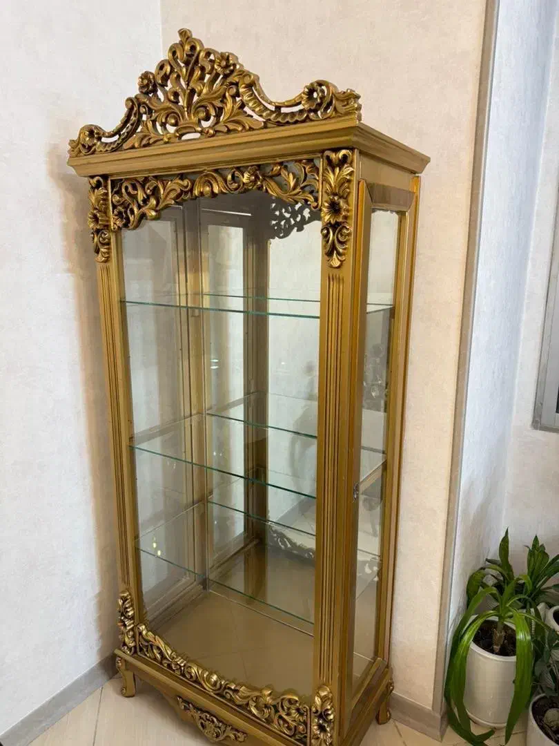 ویترین چوبی|بوفه، ویترین، کنسول|اصفهان, جلفا|دیوار