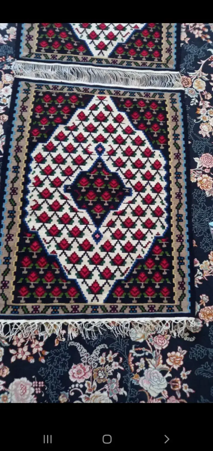 نخ کرک اصل|گلیم، جاجیم، گبه|سنندج, |دیوار