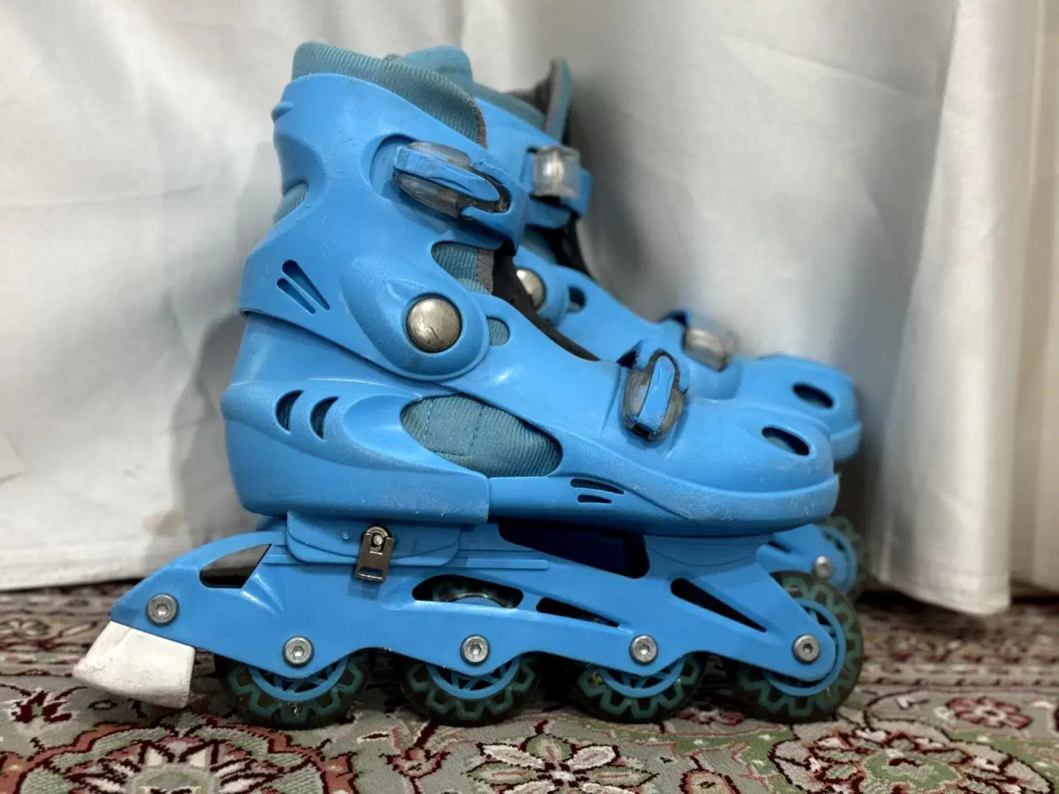 اسکیت|دوچرخه، اسکیت، اسکوتر|پاوه, |دیوار