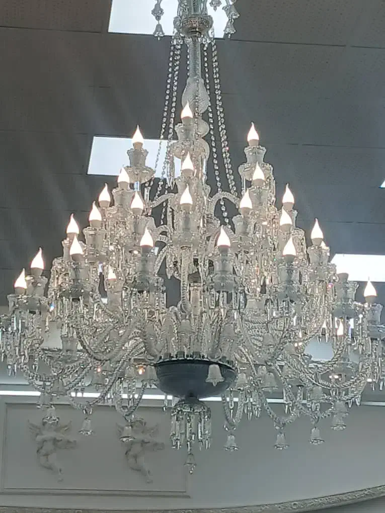 لوستر بزرگ تالاری|لوستر و چراغ آویز|تهران, چیتگر جنوبی|دیوار