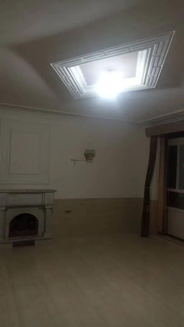 اداری تجاری بر بلوار اصلی|اجارهٔ دفتر کار، اتاق اداری، مطب|صدرا-فارس, فاز ۱|دیوار