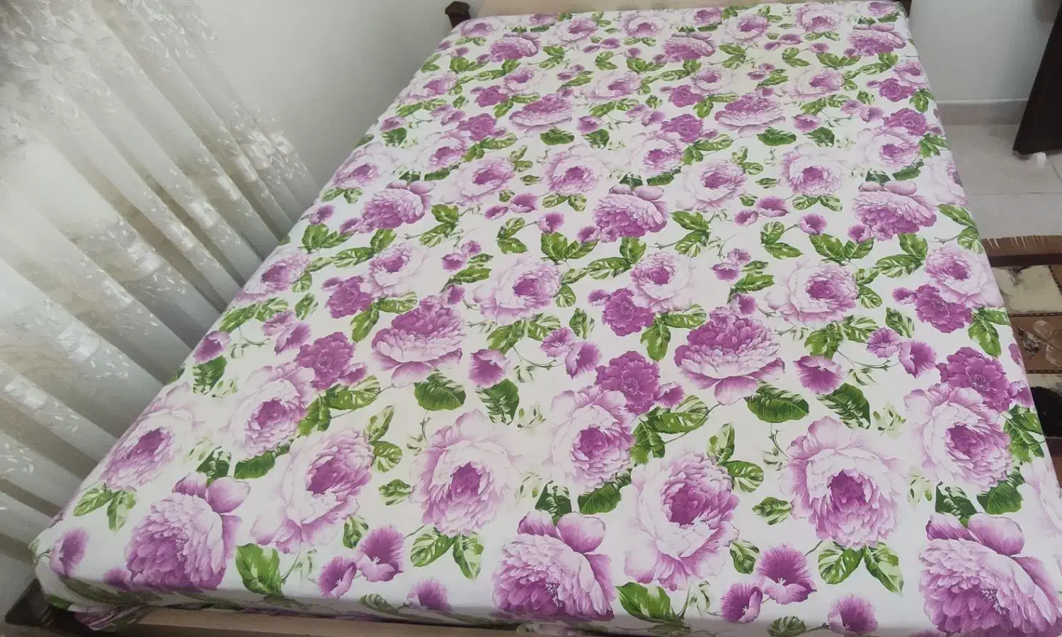 تشک|تشک تختخواب|صومعهسرا, |دیوار