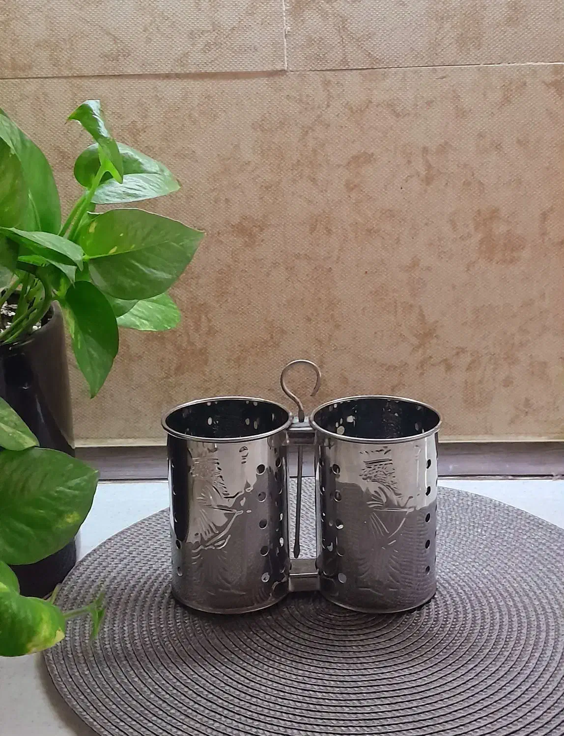 جا ادویه|ظروف سرو و پذیرایی|سبزوار, فقیه سبزواری|دیوار