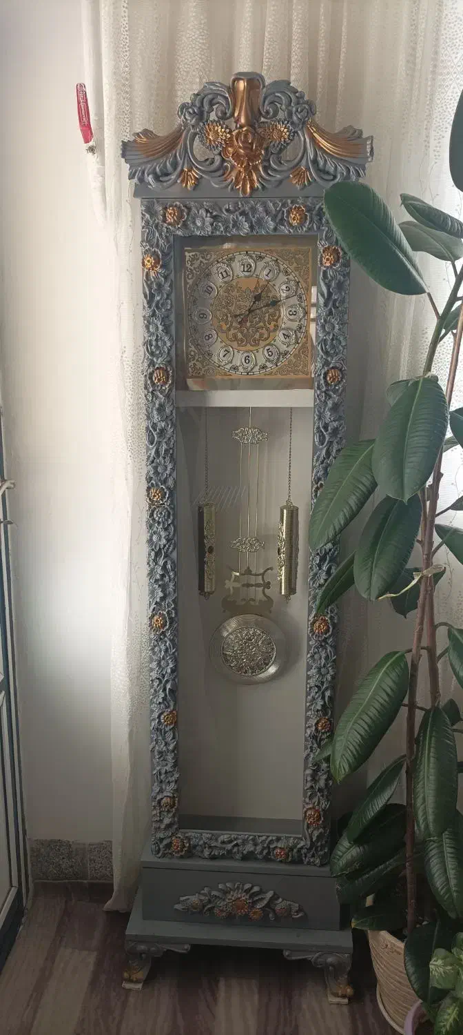 ساعات واینه ایستاده|آینه|دیواندره, |دیوار