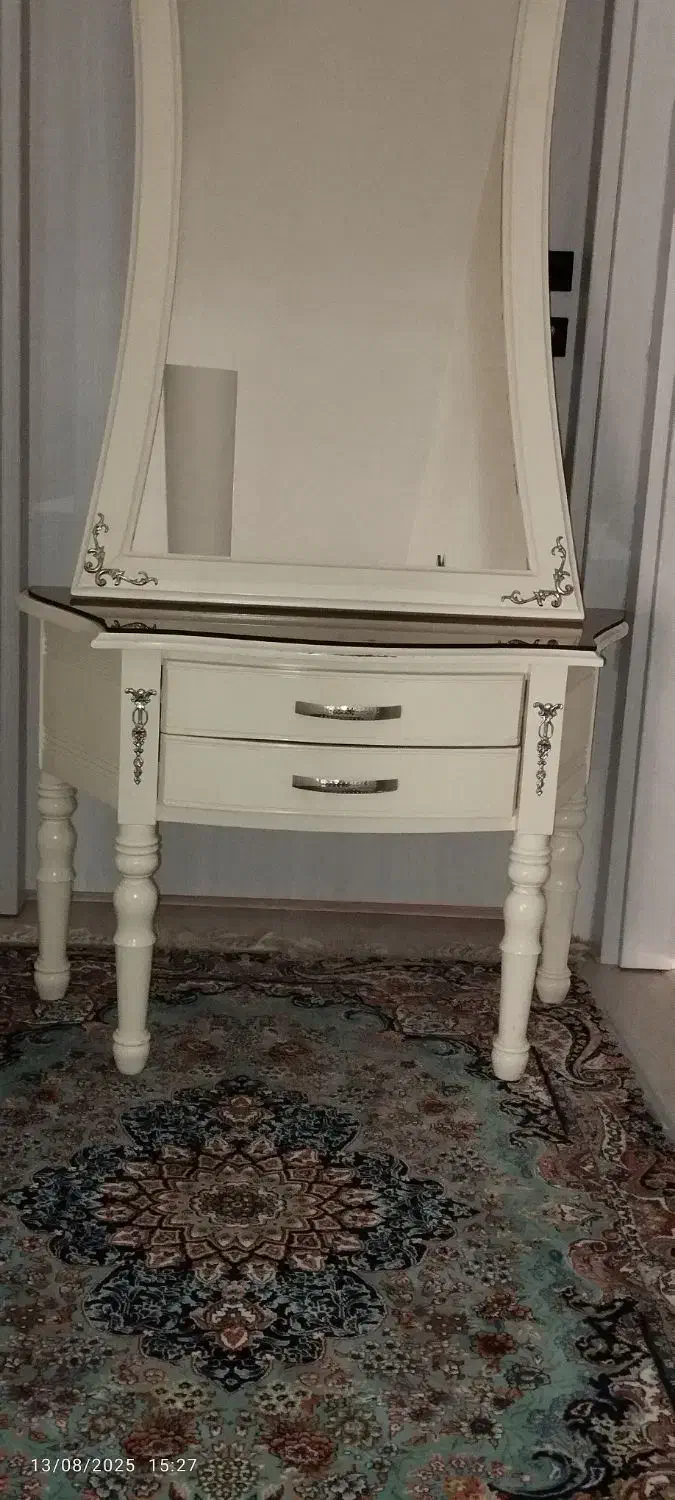 اینه قدی ومیز کم جا|آینه|کیش, |دیوار