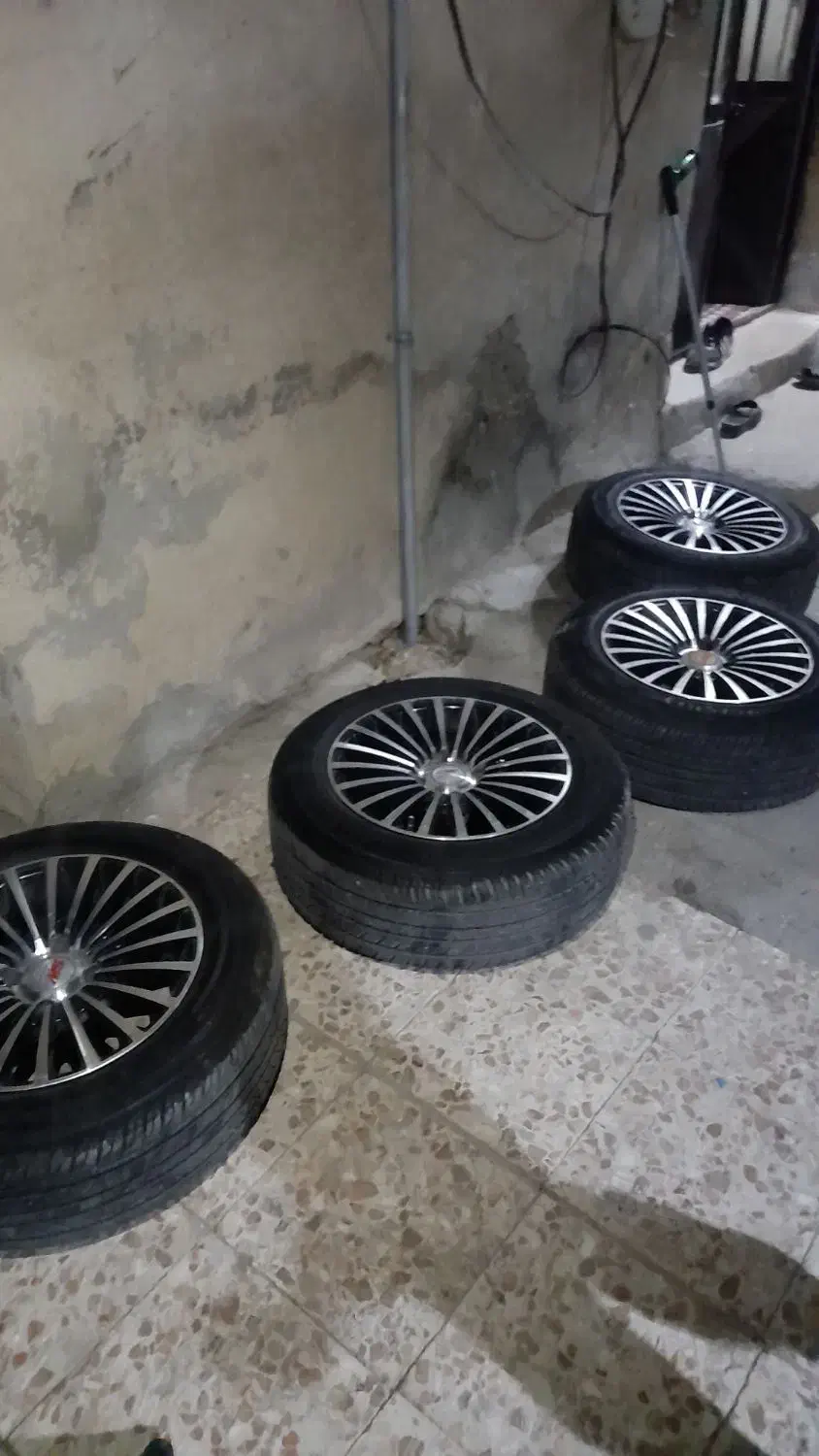 رینگ ۱۶ با لاستیک ۲۰۵|قطعات یدکی و لوازم جانبی|باغستان, |دیوار