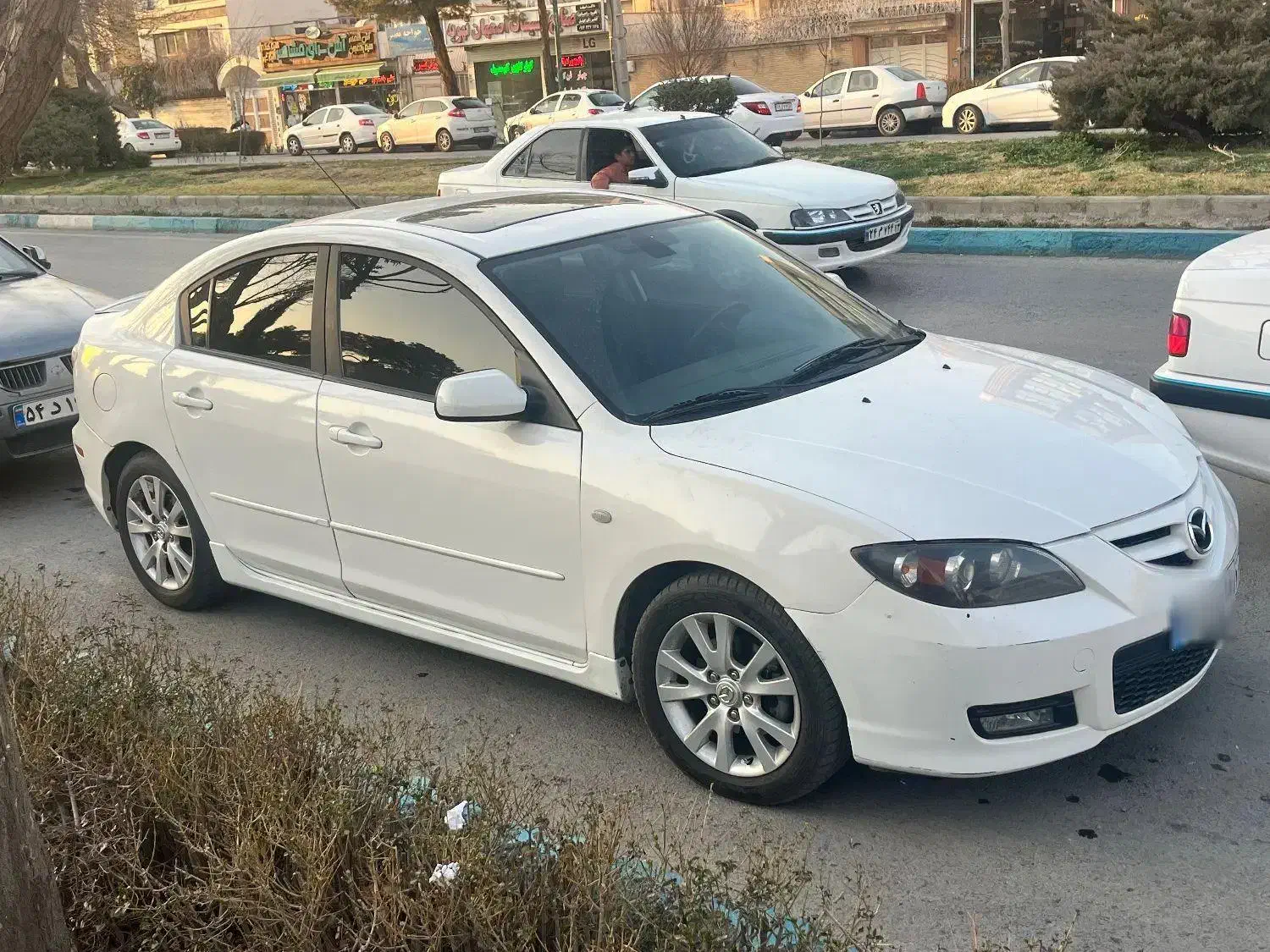 مزدا ۳|خودرو سواری و وانت|اصفهان, شهرک گل نرگس|دیوار