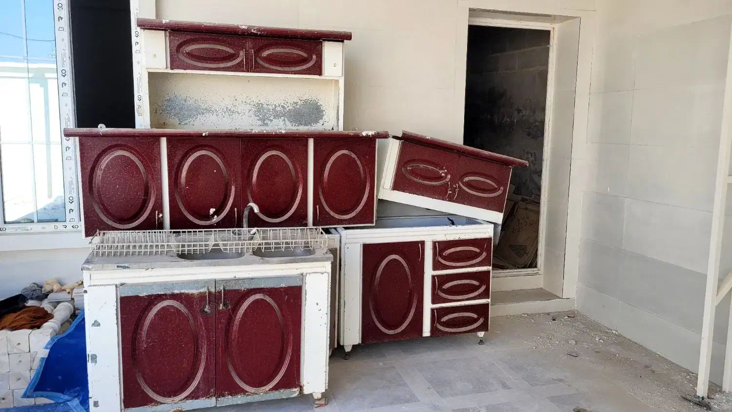 کابینت فلزی|مصالح و تجهیزات ساختمان|آبپخش, |دیوار