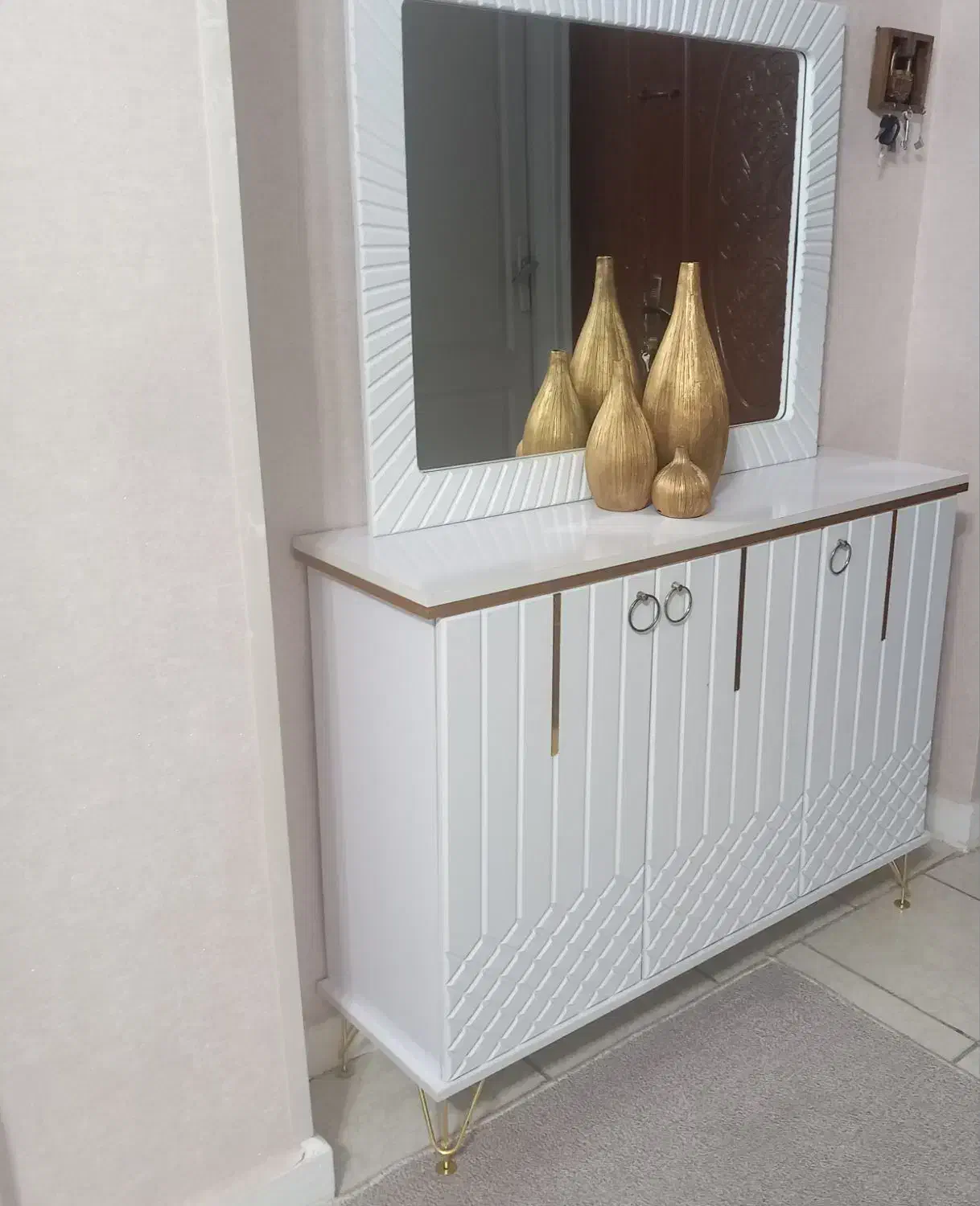 آینه وکنسول|بوفه، ویترین، کنسول|ایلام, |دیوار