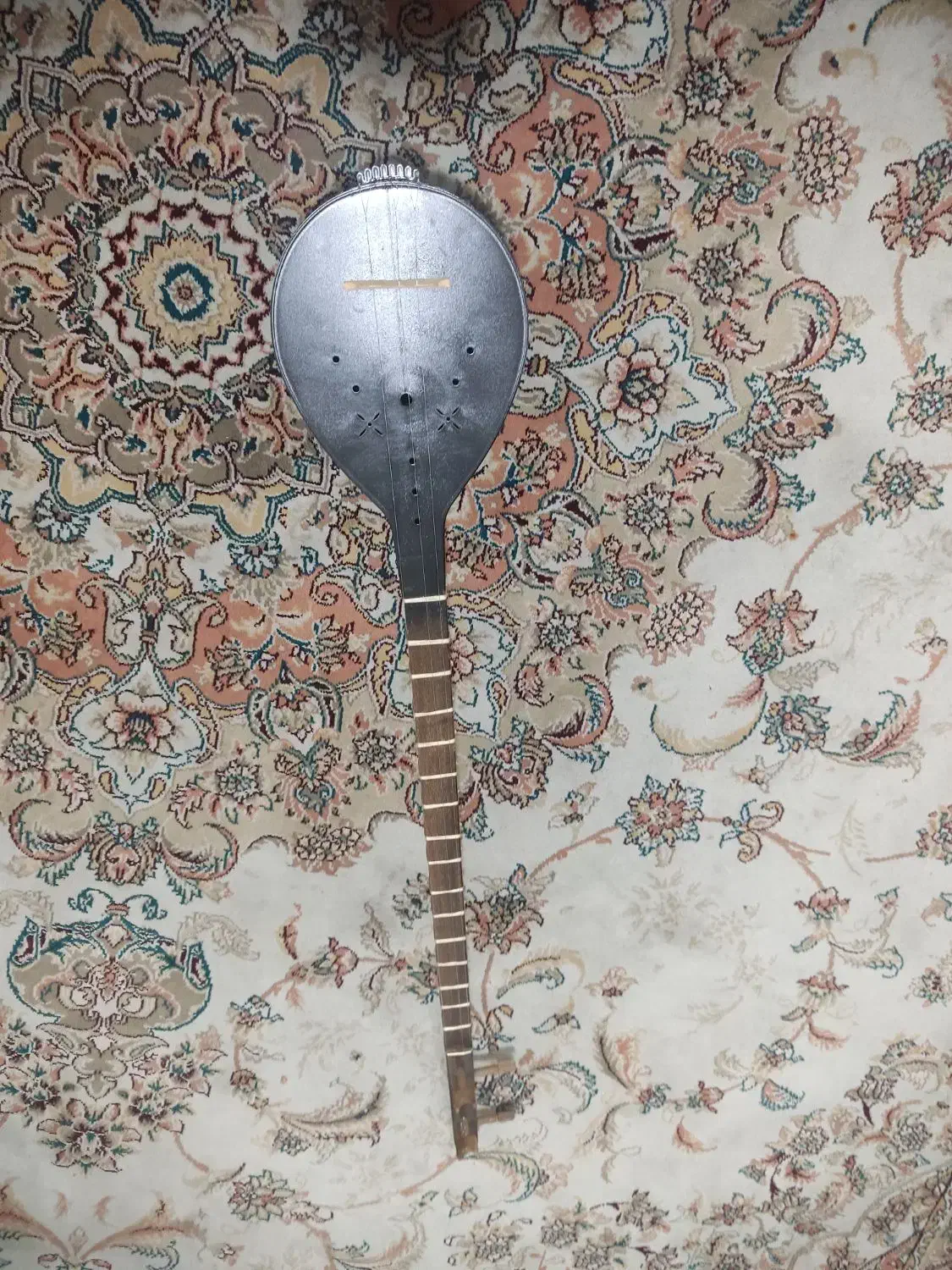 تار|سازهای سنتی|رشت, آب آسیاب|دیوار