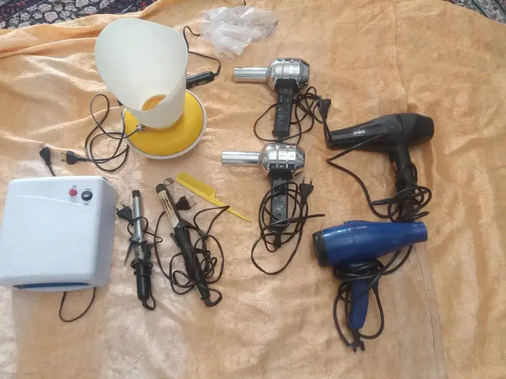 سشوار در حد نو|آرایشی، بهداشتی، درمانی|ری, ظهیرآباد|دیوار