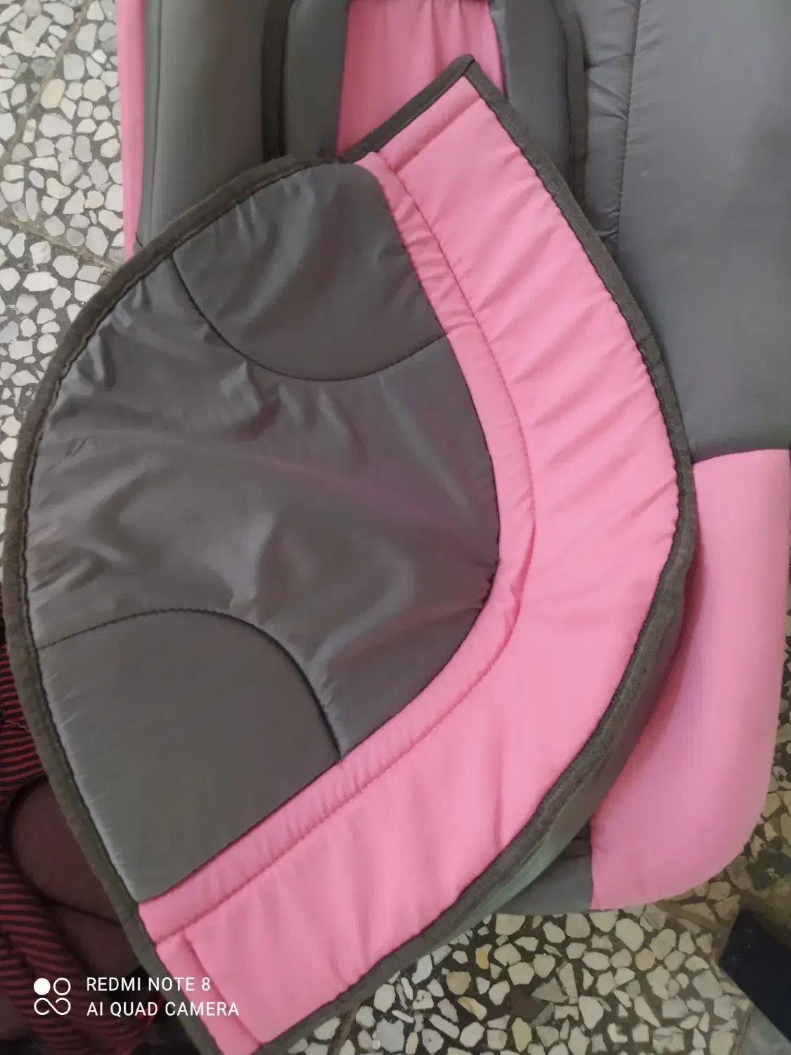 کریر لالایی|تخت و صندلی بچه|زاهدان, |دیوار