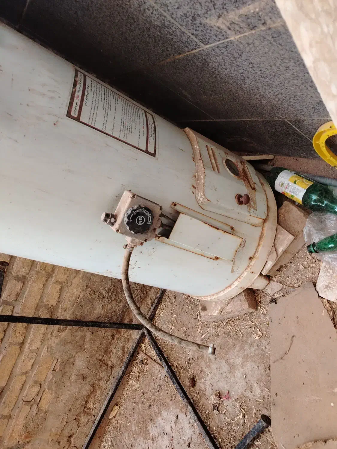 تانکر آب ورق سفید با آب گرم کن همه سلام|آبگرمکن، پکیج، شوفاژ|اردکان, |دیوار