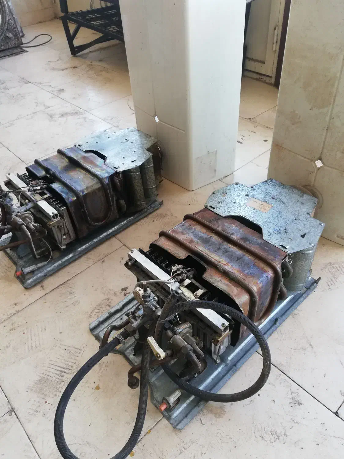 آبگرمکن دیواری|آبگرمکن، پکیج، شوفاژ|نیشابور, باغ نو|دیوار