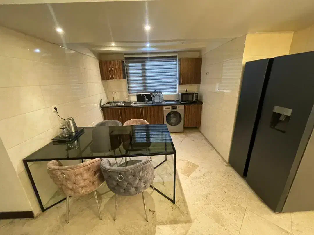 اجاره یک واحد سوئیت آپارتمان نقلی و کوچک و مجهز|اجارهٔ کوتاه‌مدت آپارتمان و سوئیت|ورامین, ورامین|دیوار