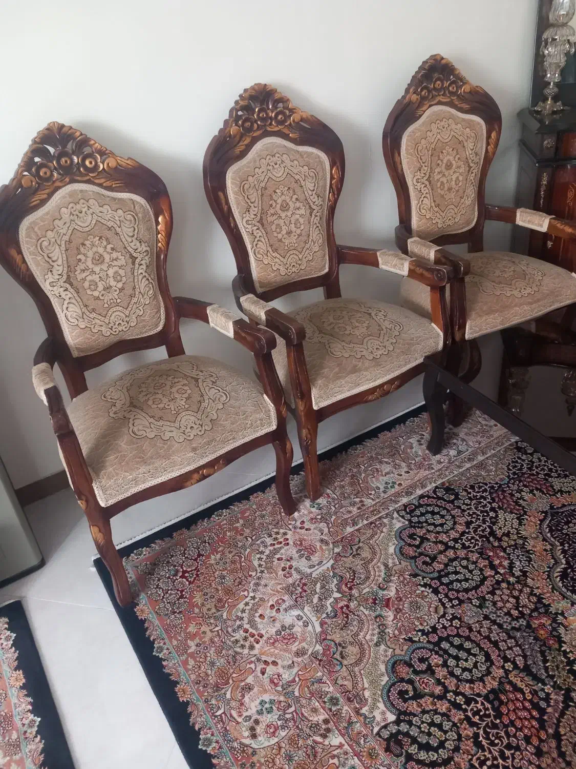 مبل ۹نفره|مبلمان خانگی و میز عسلی|کرج, شهرک امام رضا (ع)|دیوار