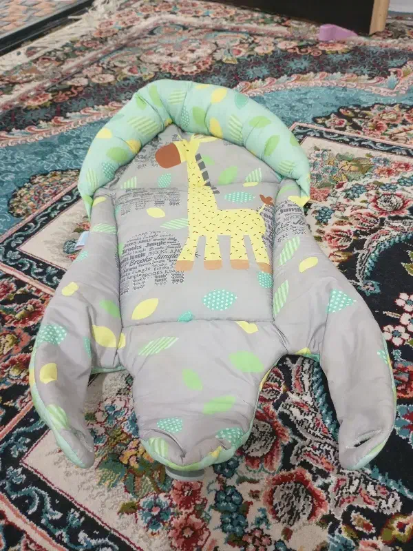 آغوشی نوزاد در حدنو|کالسکه و لوازم جانبی|اسلام‌‌آباد غرب, |دیوار