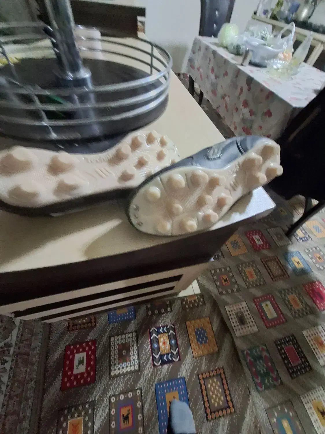 فروش کفش چمن استفاده نشده نوی نو|کیف، کفش، کمربند|لنجان, |دیوار