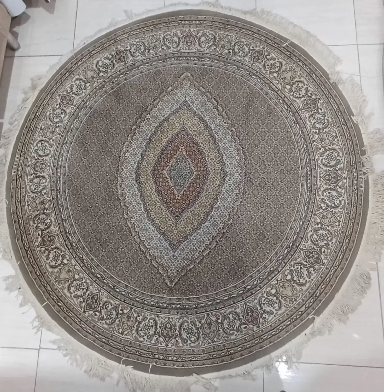 فرش گرد|فرش|تهران, پرستار|دیوار