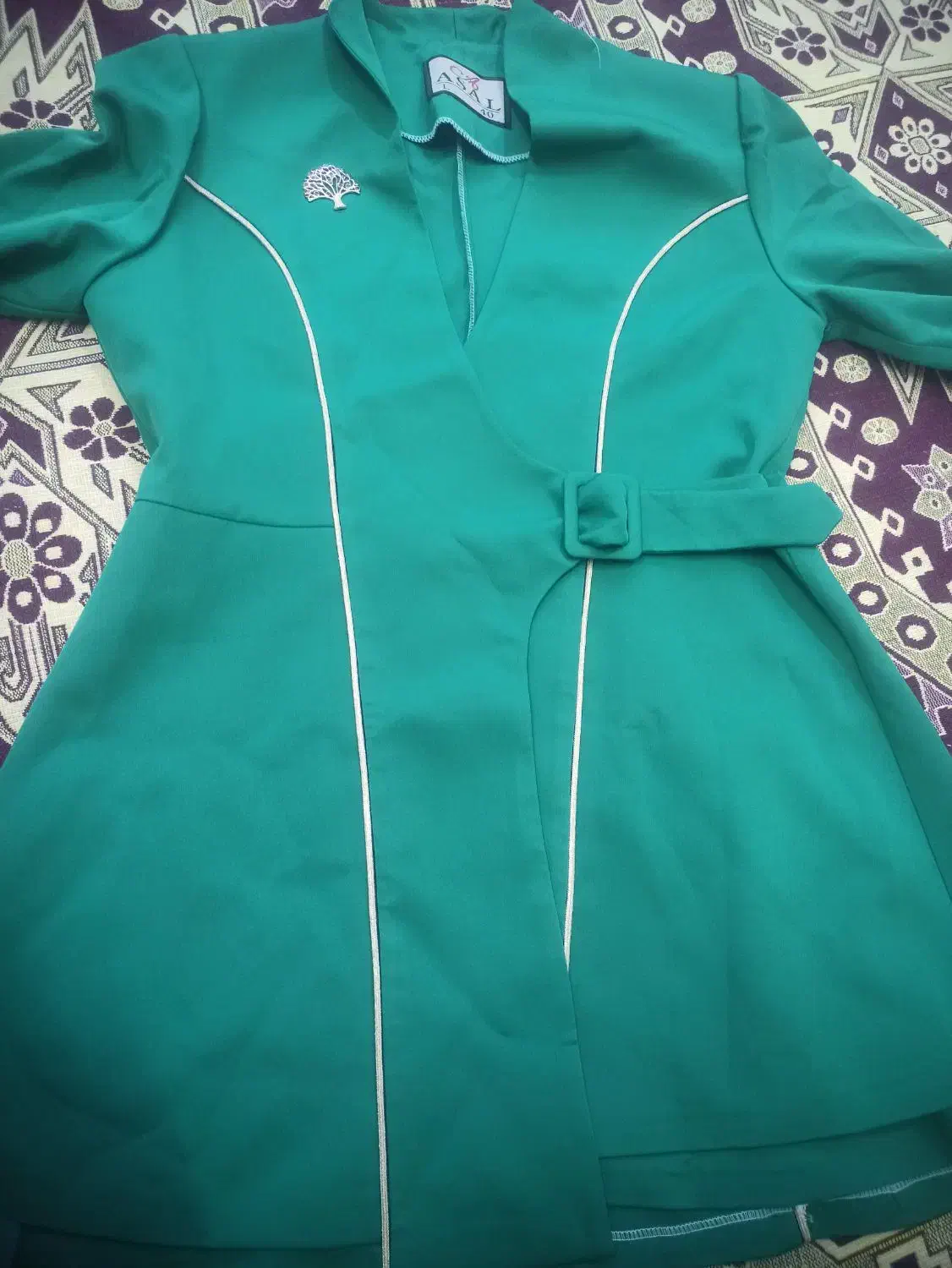 مانتونونو|لباس|مرند, |دیوار