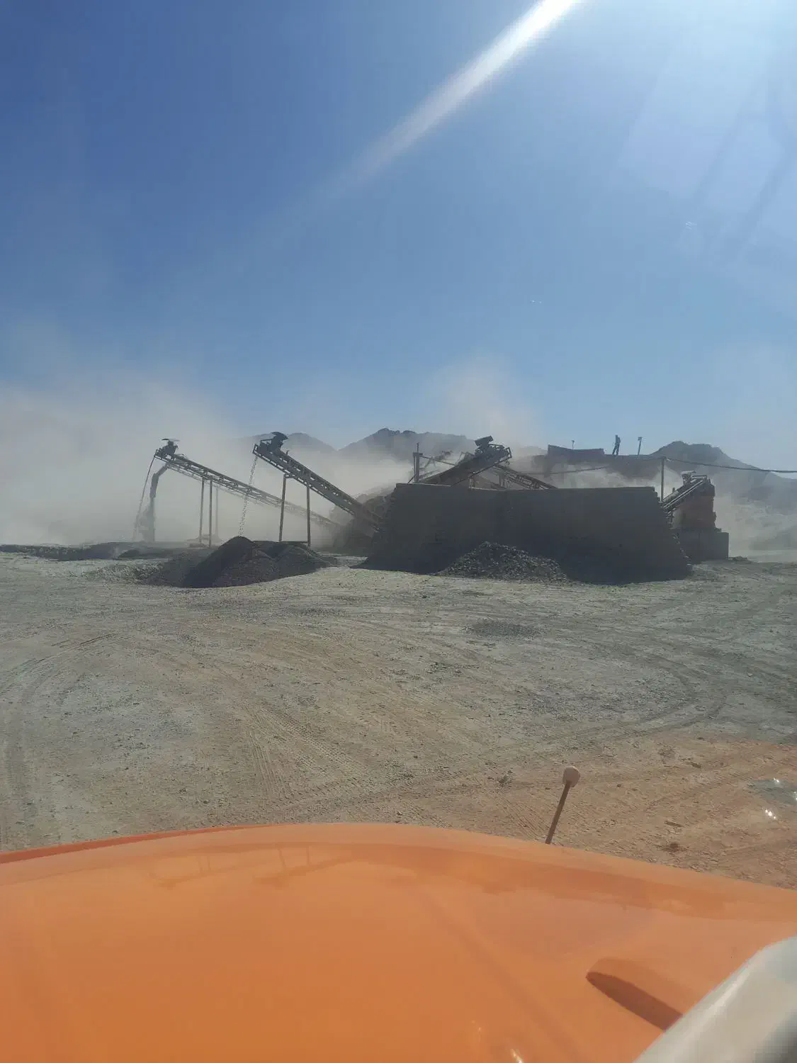 شن و ماسه ، نخودی و بادامی بدون واسطه|خدمات حمل و نقل|زاهدان, |دیوار