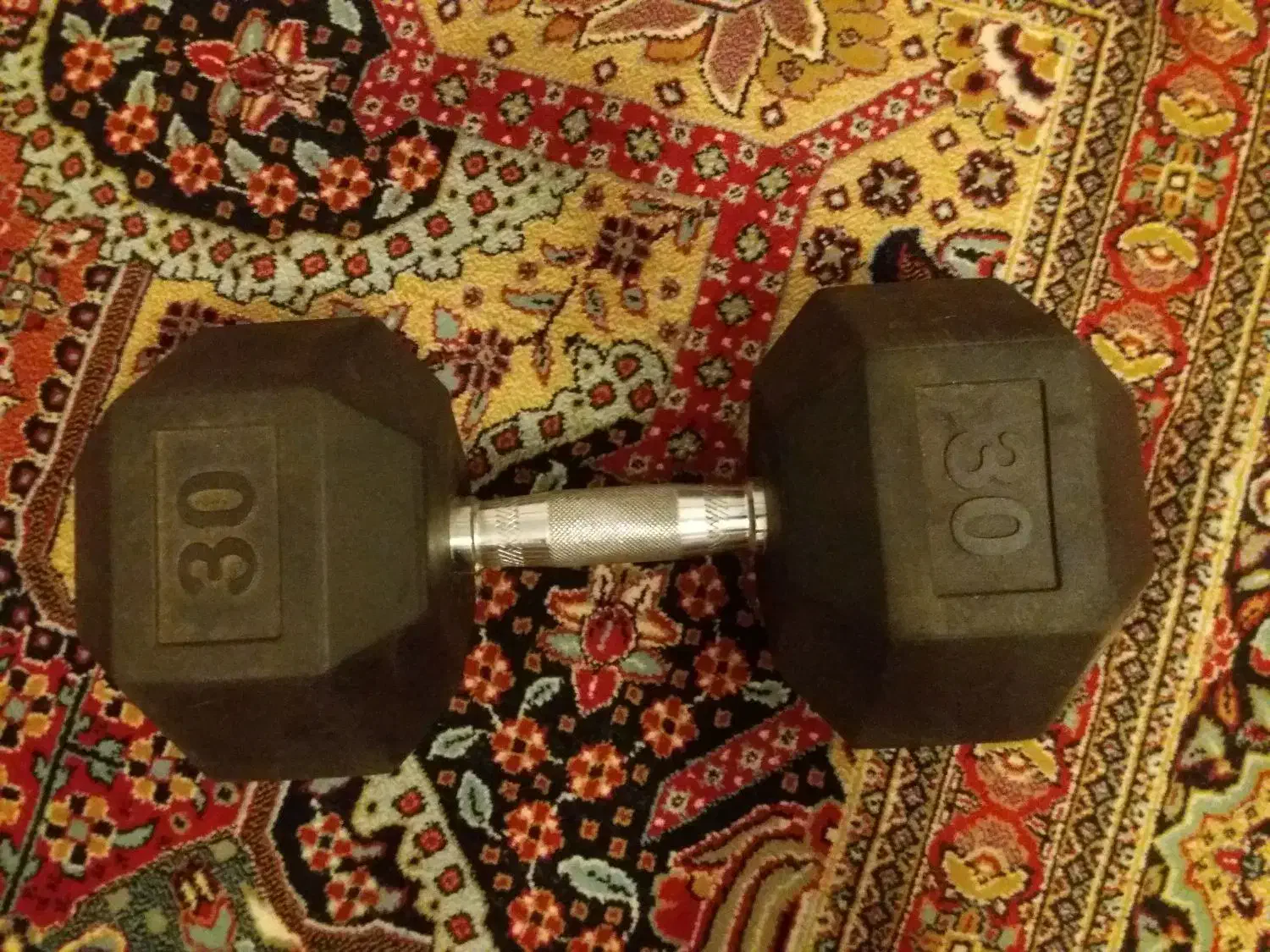 تک دمبل ۳۰کیلوی|تجهیزات ورزشی|اصفهان, شفق|دیوار