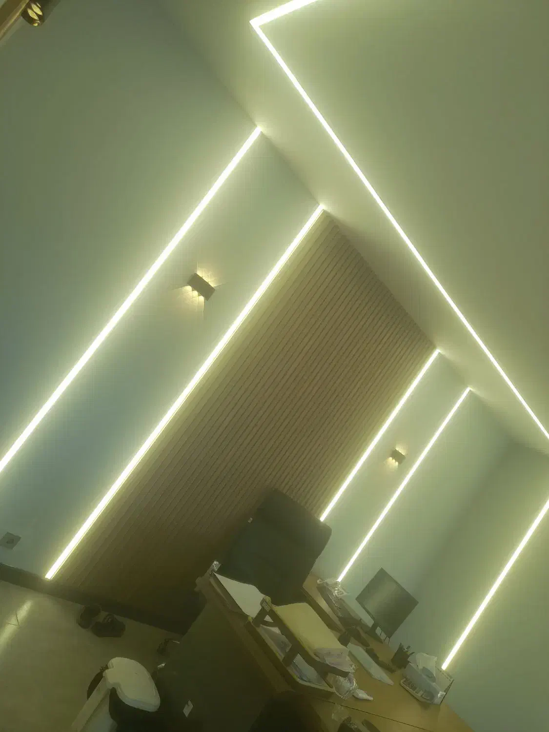 نقاشی ساختمان نقاش ساختمان رنگ آمیز|خدمات پیشه و مهارت|گلبهار, شهر جدید گلبهار|دیوار