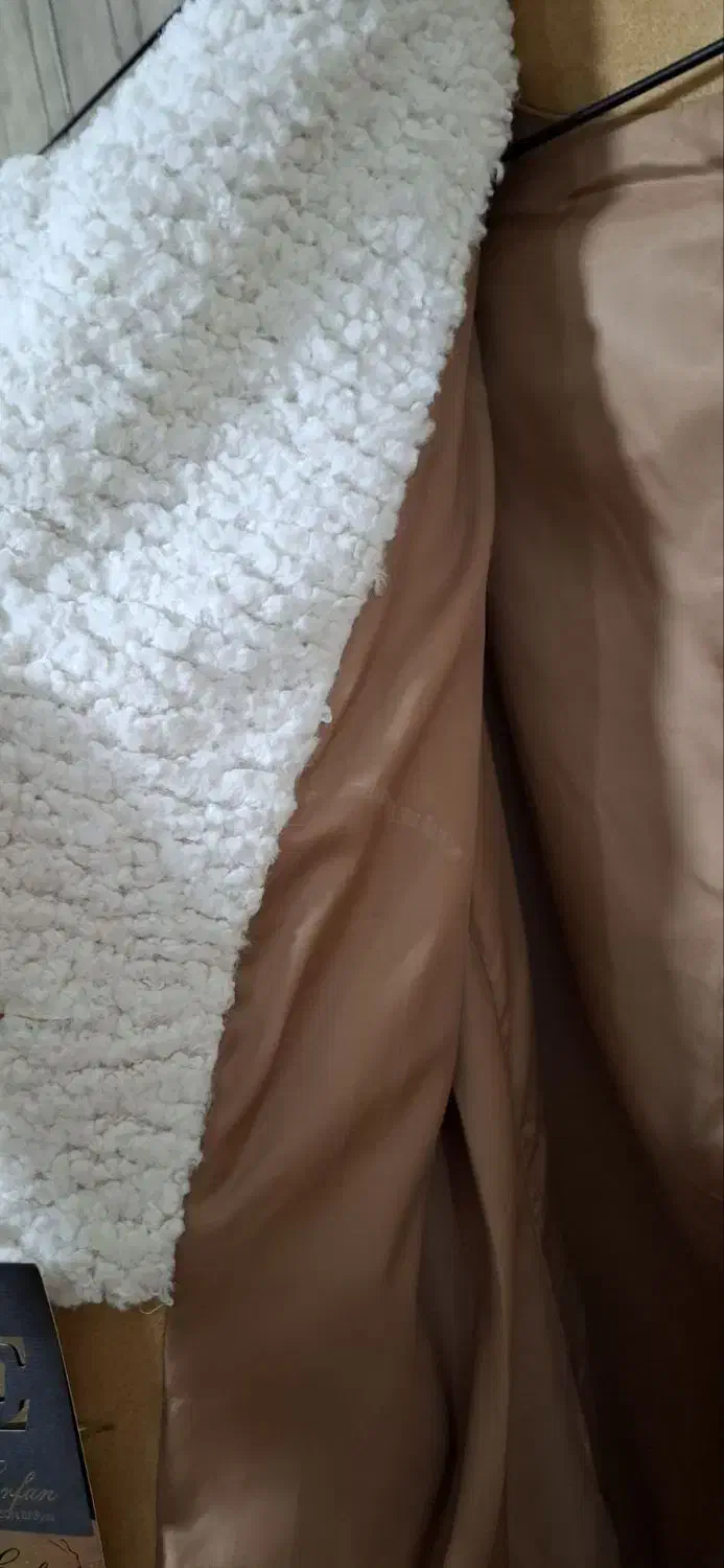 پالتو زنانه|لباس|چهارباغ, |دیوار