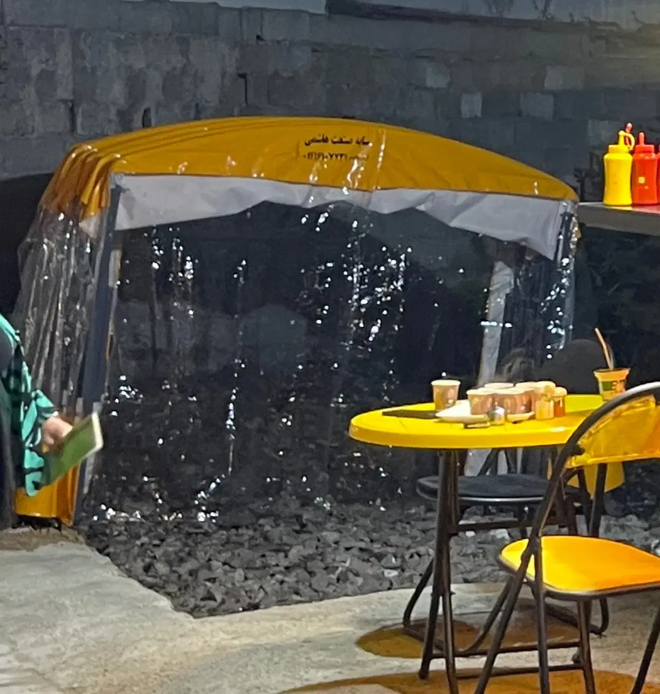 چادر کبابی|کافیشاپ و رستوران|رشت, استادسرا|دیوار