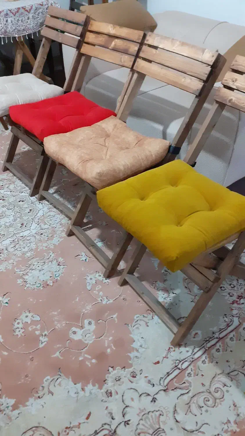 صندلی|صندلی و نیمکت|کرج, حصارک بالا|دیوار