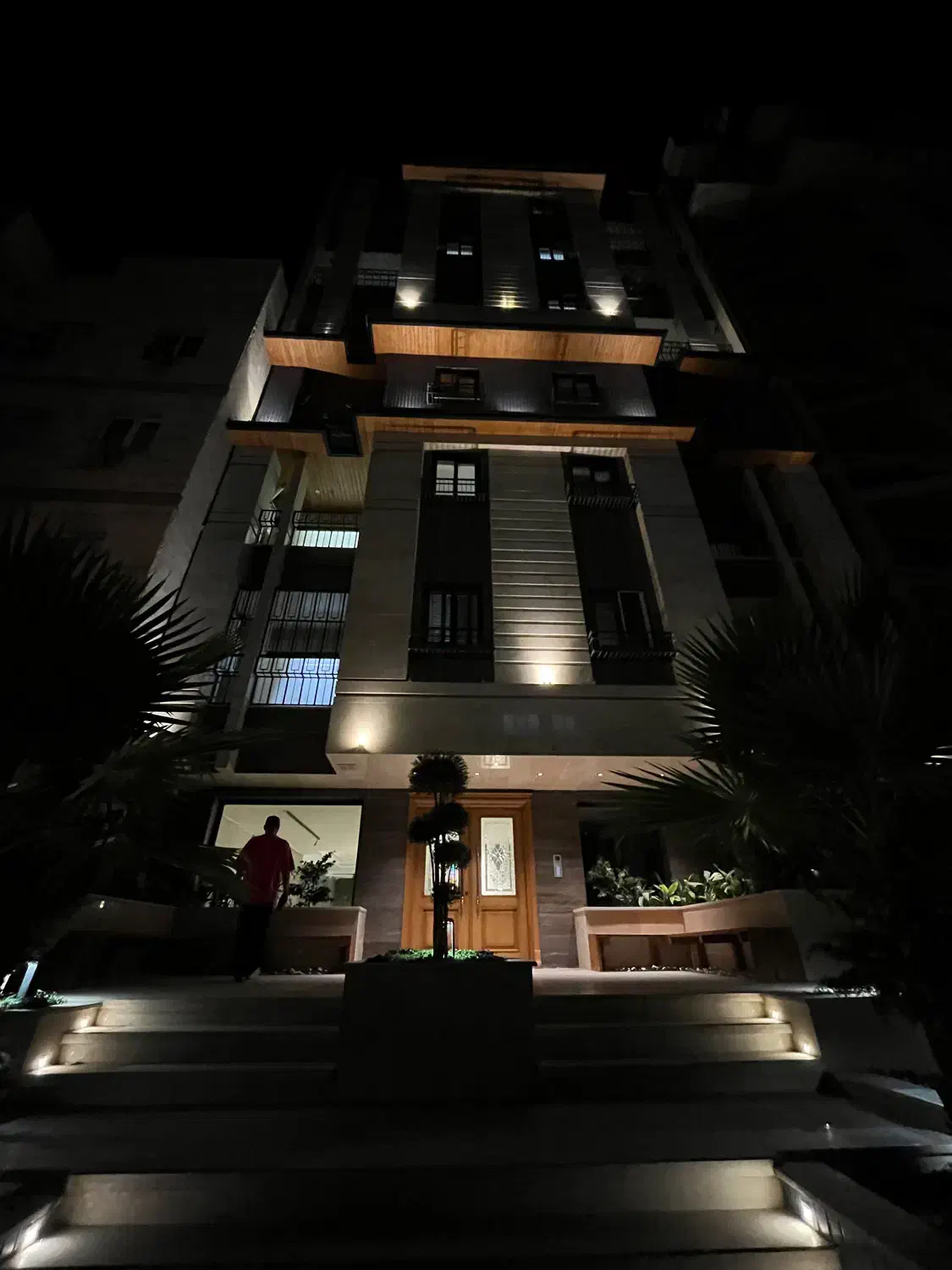 معاوضه و فروش آپارتمان ۱۴۵ متری محدوده گلها|فروش آپارتمان|گرگان, |دیوار