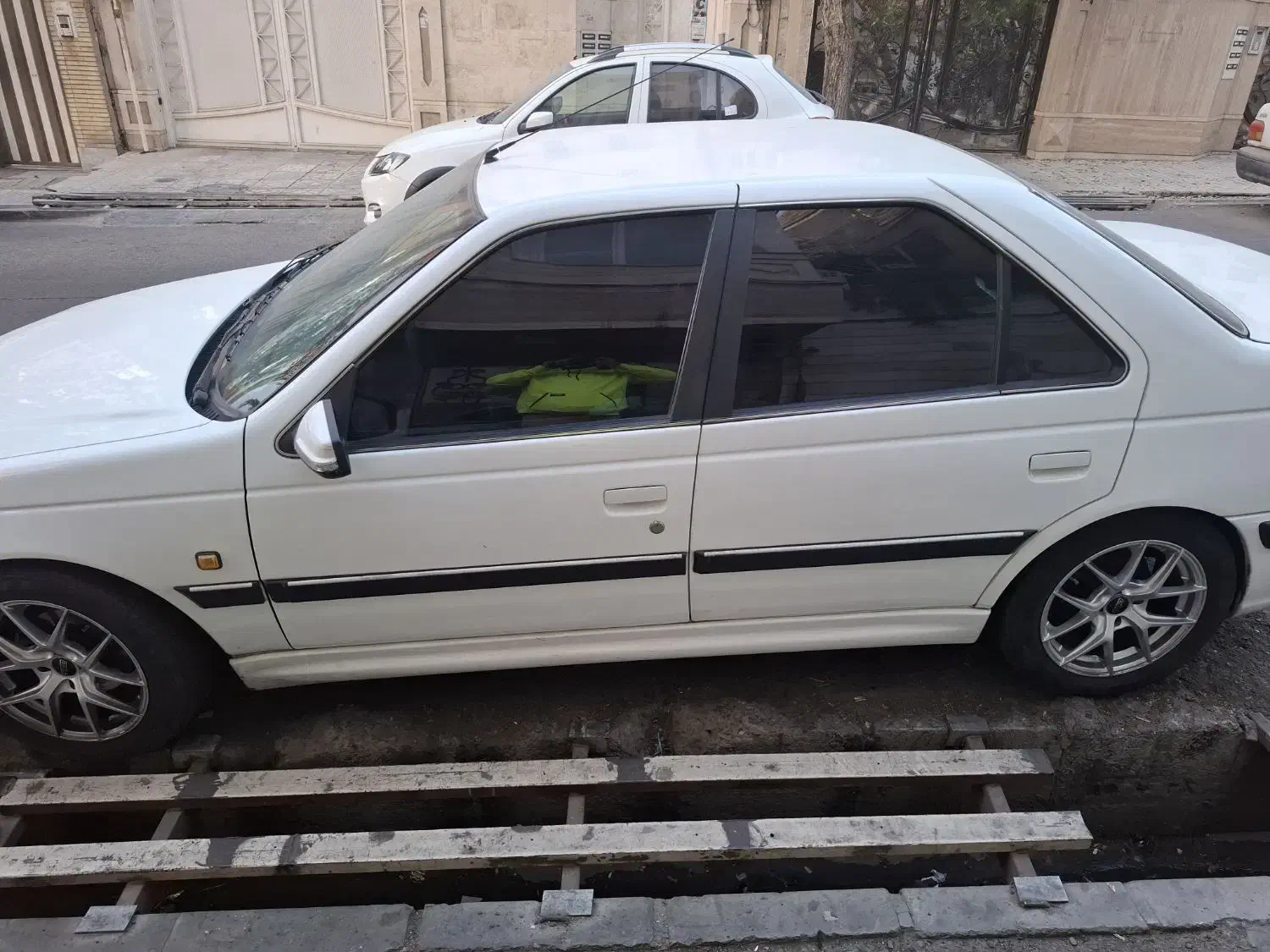 پژو پارس xu7 مدل ۹۹ فوق‌العاده تمیز بی رنگ|خودرو سواری و وانت|تهران, تهرانپارس شرقی|دیوار