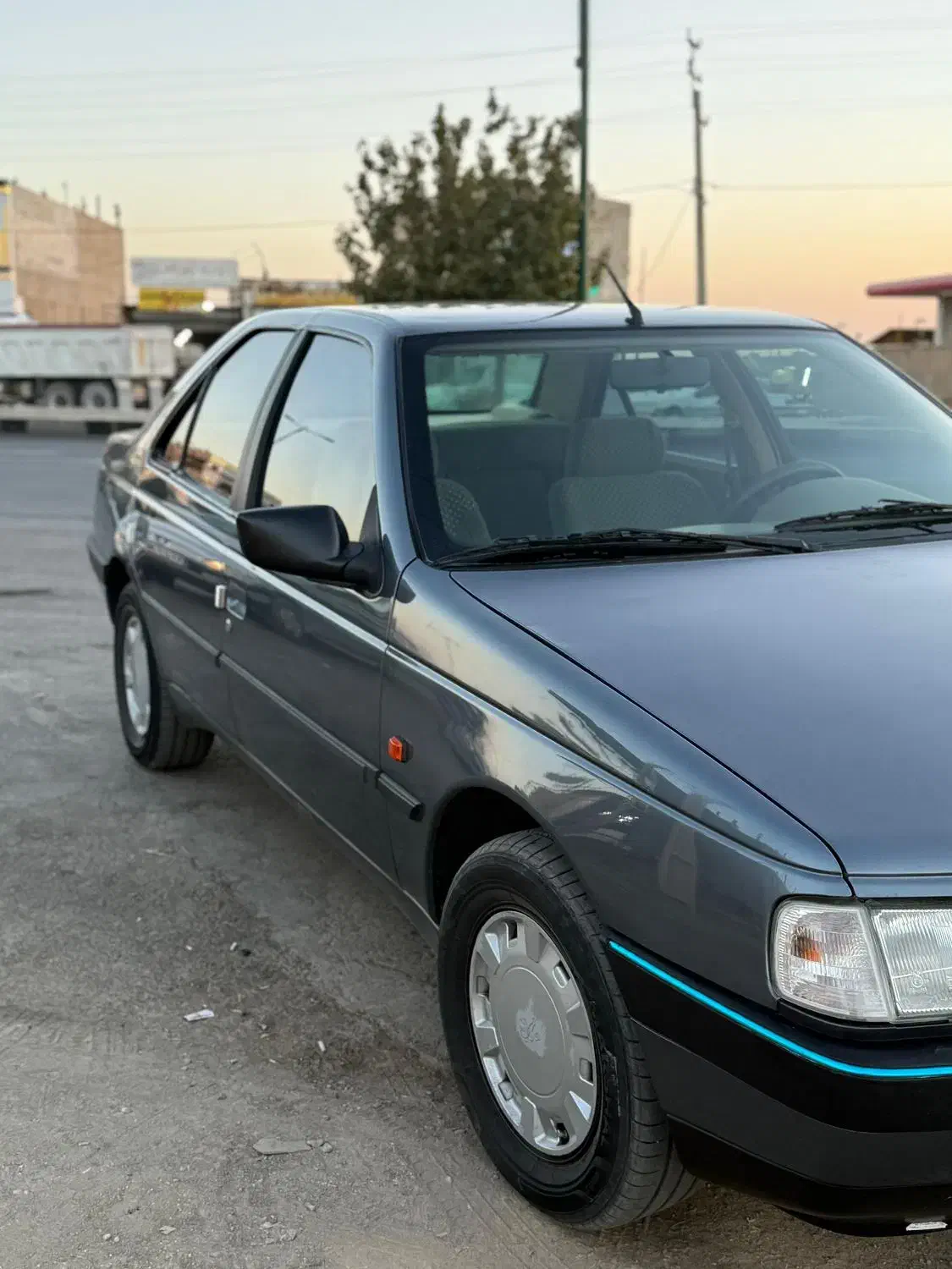 پژو 405مدل 93بیرنگ|خودرو سواری و وانت|فامنین, |دیوار