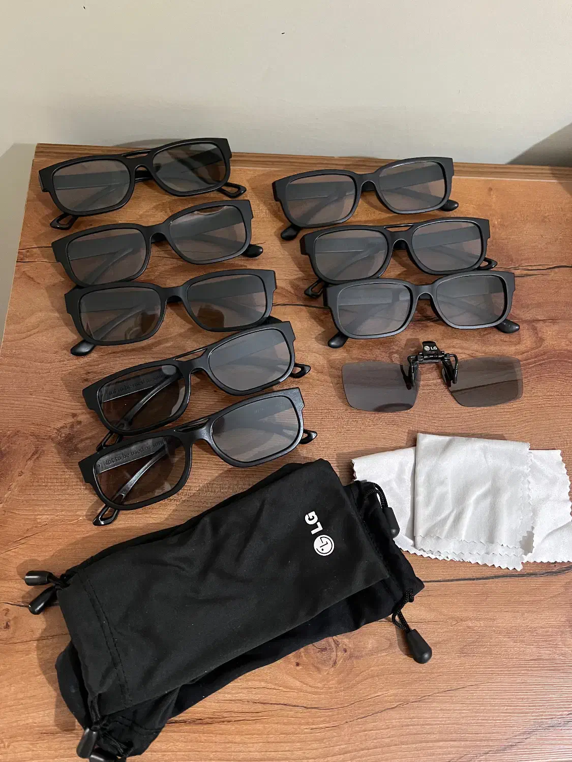 ۹عدد عینک سینما تری دی ال جی|تلویزیون و پروژکتور|تهران, مجیدآباد|دیوار